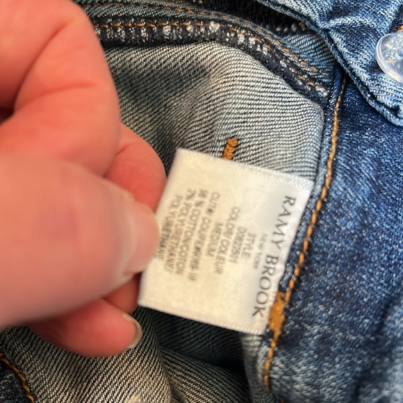 RAMY BROOK NEW YORK CROP JEANS - Picture 10 of 11